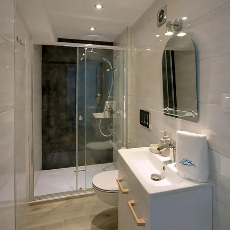 Apartman Apartinvest Nieruchomosci Wrzosowa *